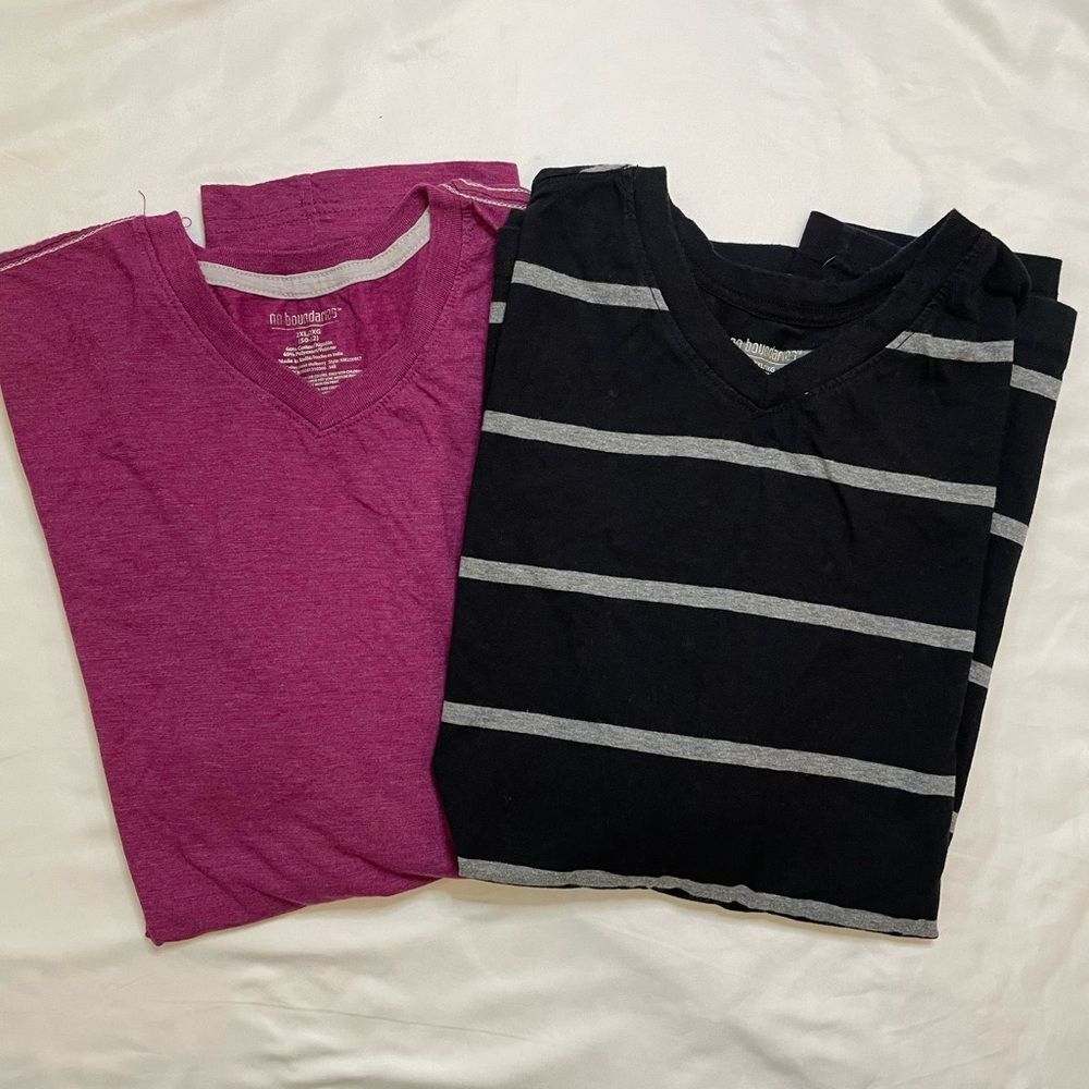 Men’s bundle of two No Boundaries size 2XL pink/black v-neck shirt